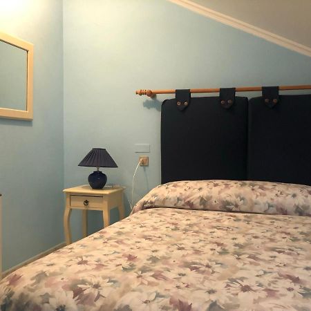 Apartamento Con Hermosas Vistas A La Playa Del Altar Sieiro Екстериор снимка